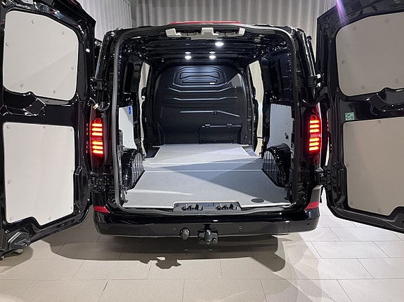 Volkswagen Transporter 14 of 14