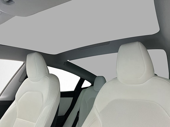 Tesla Model 3 11 of 30