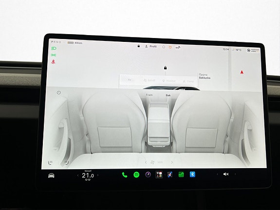 Tesla Model 3 23 of 30