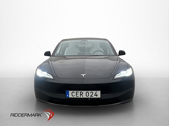 Tesla Model 3 3 of 30