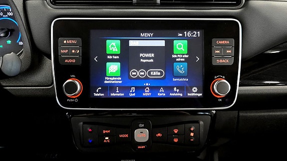 Nissan Leaf 10 of 13