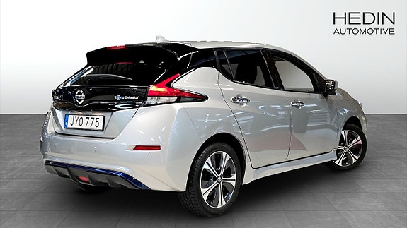 Nissan Leaf 2 of 13