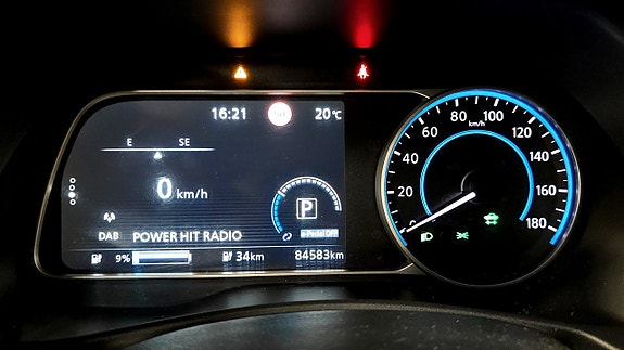 Nissan Leaf 12 of 13