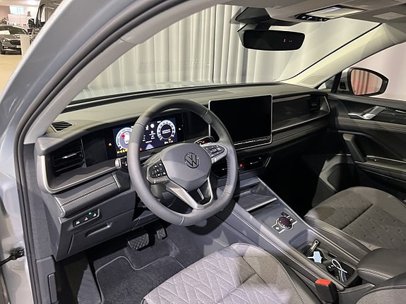 Volkswagen Tayron 14 of 16