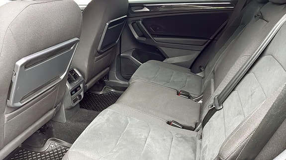 Volkswagen Tiguan Allspace 11 of 13