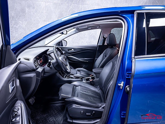 Opel Grandland X 10 of 30