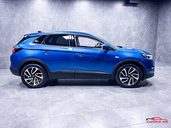 Opel Grandland X 8 of 30