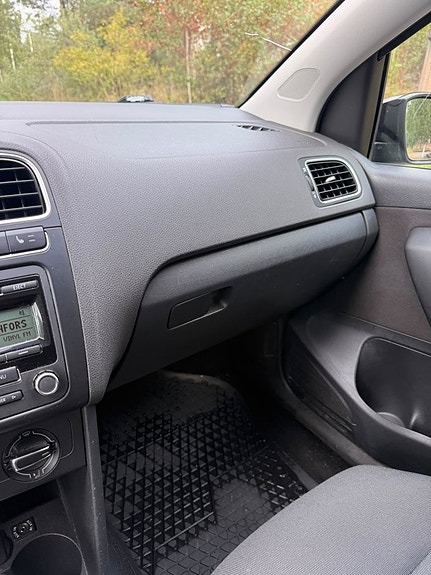 Volkswagen Polo 14 of 22