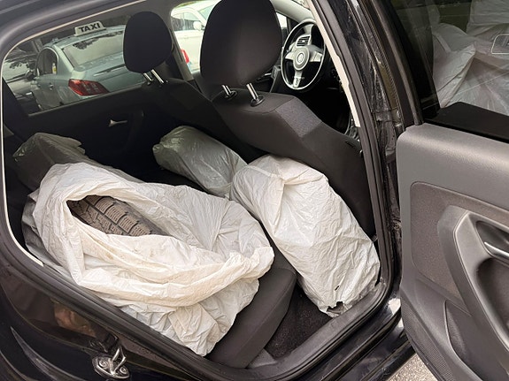 Volkswagen Polo 7 of 22