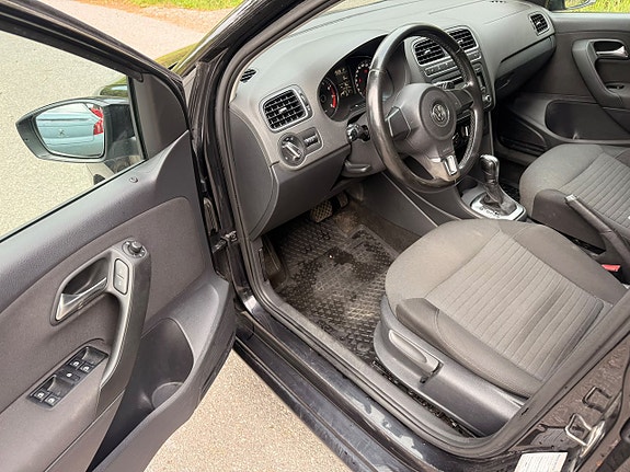 Volkswagen Polo 11 of 22