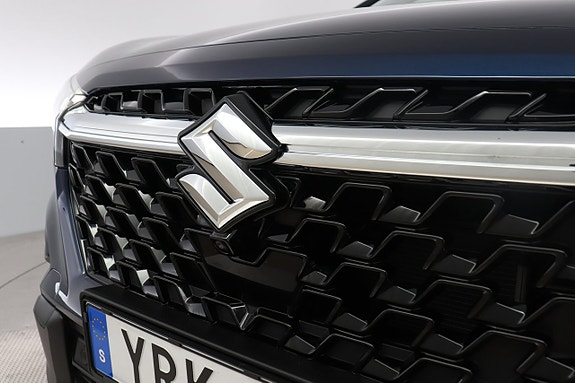 Suzuki S-Cross 10 of 30
