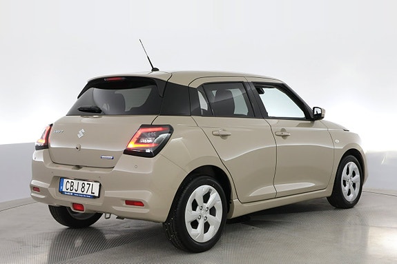 Suzuki Swift 5 of 17