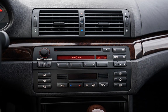 BMW 323Ci 15 of 24