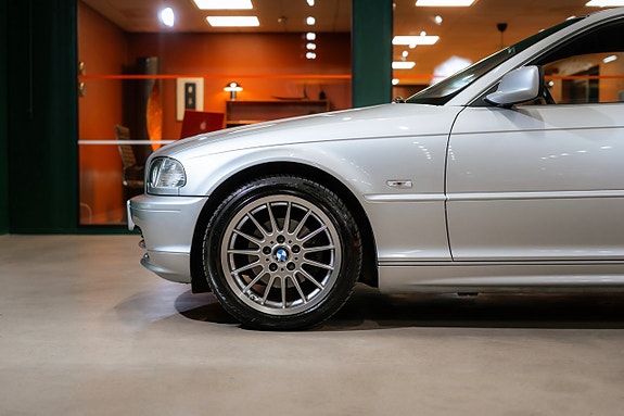 BMW 323Ci 7 of 24