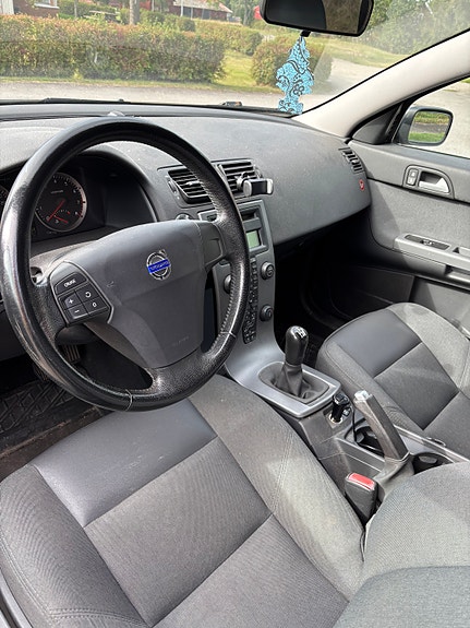 Volvo V50 5 of 5