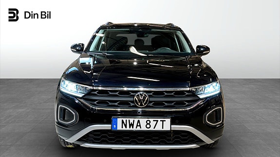 Volkswagen T-Roc 4 of 19