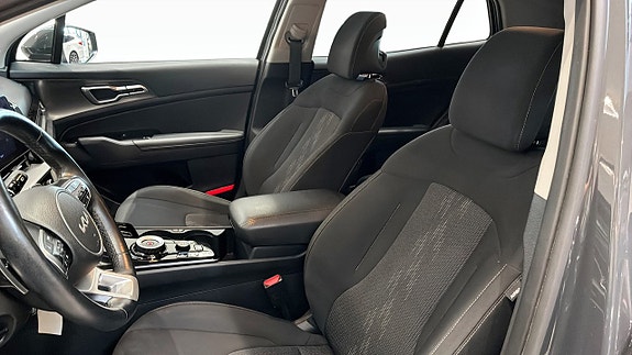 Kia Sportage 10 of 23