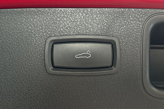 Porsche Macan GTS 29 of 29