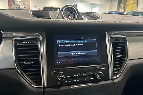 Porsche Macan GTS 21 of 29