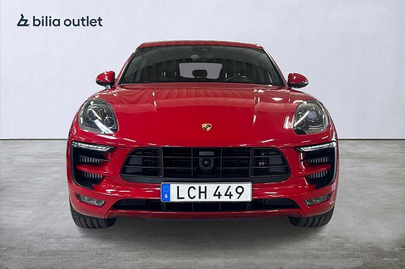Porsche Macan GTS 3 of 29