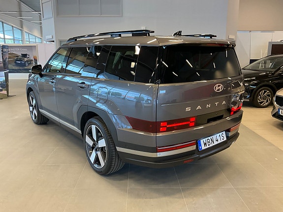 Hyundai Santa Fe 4 of 20
