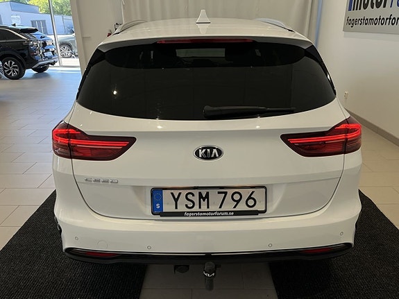 Kia Ceed 4 of 19