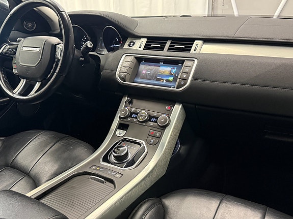 Land Rover Range Rover Evoque 18 of 18