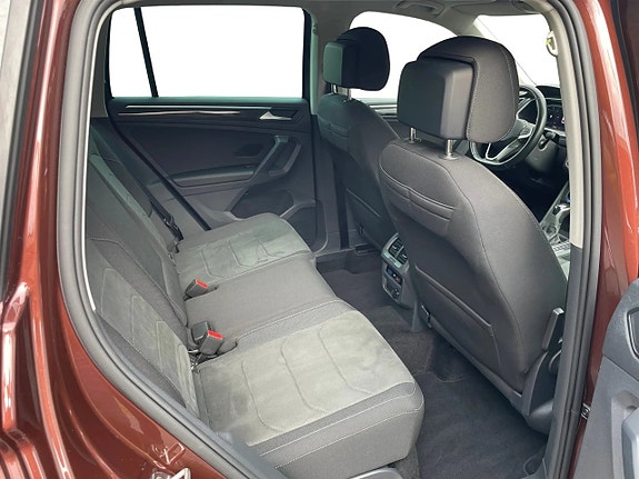Volkswagen Tiguan 13 of 16
