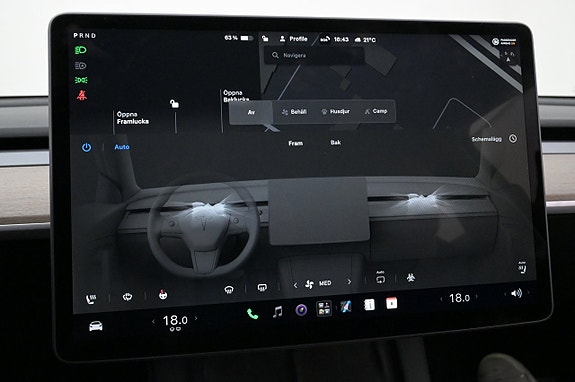 Tesla Model Y 14 of 27