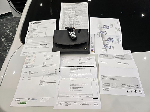 BMW 320d 27 of 27