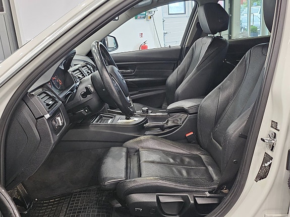 BMW 320d 19 of 27