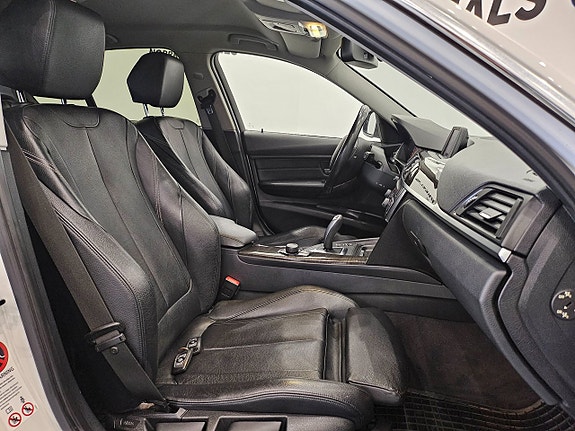 BMW 320d 17 of 27