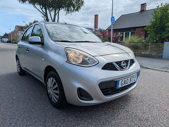 Nissan Micra 2 of 13