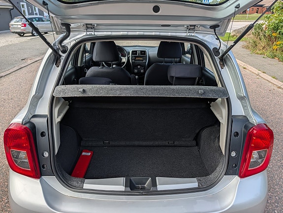 Nissan Micra 8 of 13