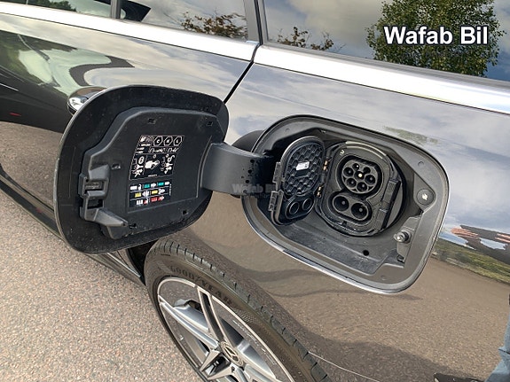 Mercedes-Benz C300 24 of 24