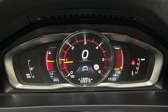 Volvo V60 16 of 26