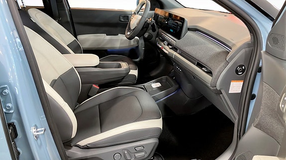 Kia EV3 3 of 13