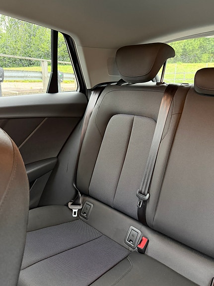Audi Q2 19 of 23