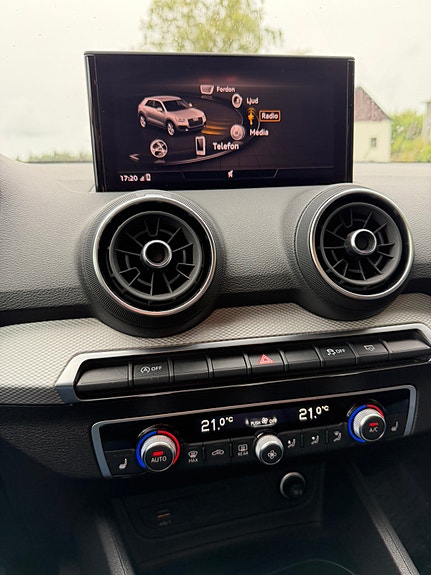 Audi Q2 20 of 23