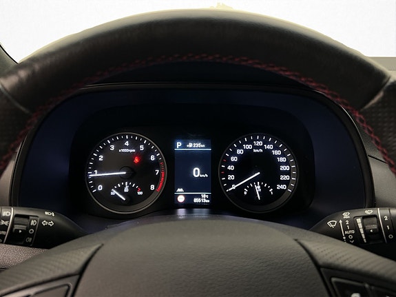 Hyundai Tucson 14 of 30