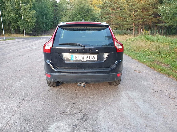 Volvo XC60 4 of 8