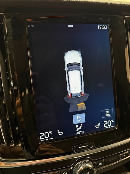 Volvo V90 28 of 28