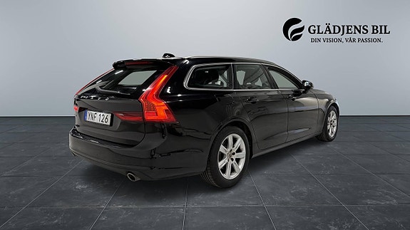 Volvo V90 7 of 28