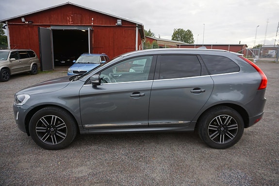 Volvo XC60 4 of 10