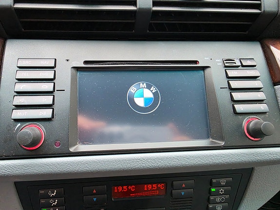 BMW X5 13 of 17