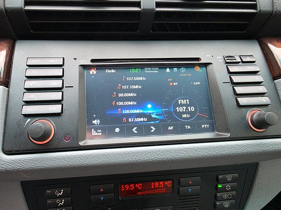 BMW X5 14 of 17