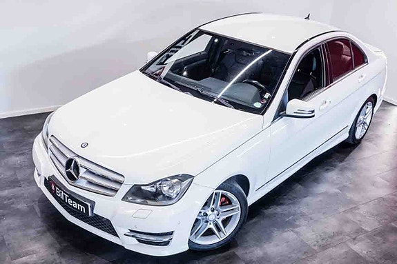Mercedes-Benz C220 3 of 22