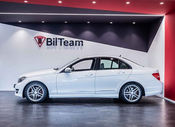 Mercedes-Benz C220 4 of 22