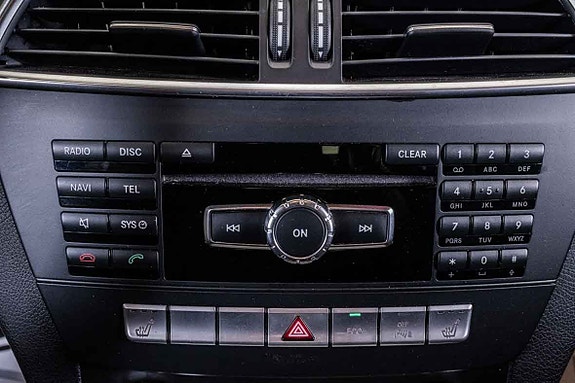 Mercedes-Benz C220 20 of 22