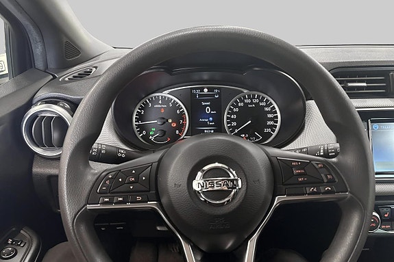 Nissan Micra 7 of 20